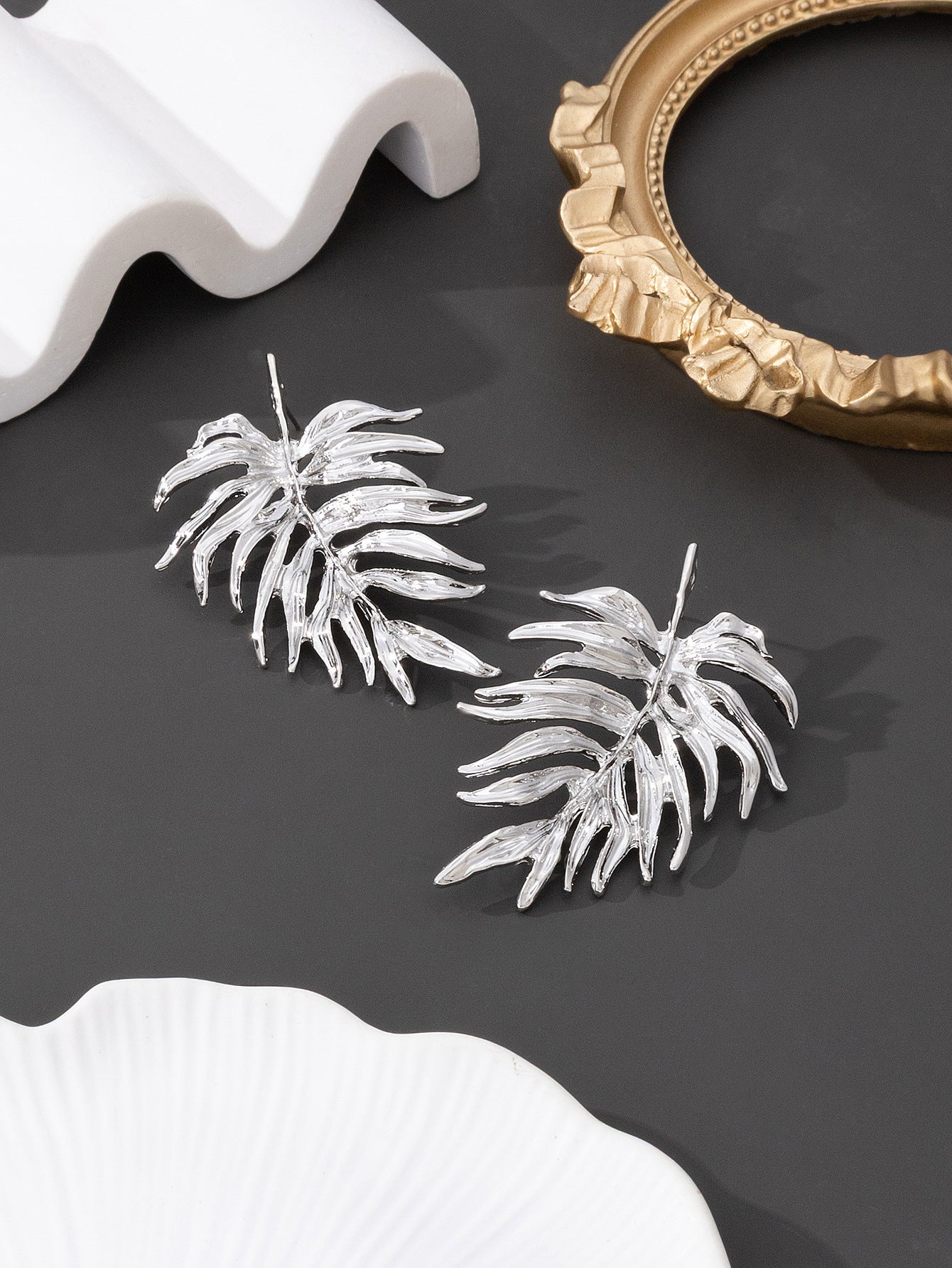 Pastoral Leaf Earrings For Women Featuring Leaf Pattern In Alloy Material, Available In Golden Color