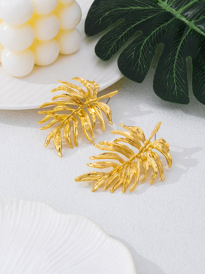 Pastoral Leaf Earrings For Women Featuring Leaf Pattern In Alloy Material, Available In Golden Color