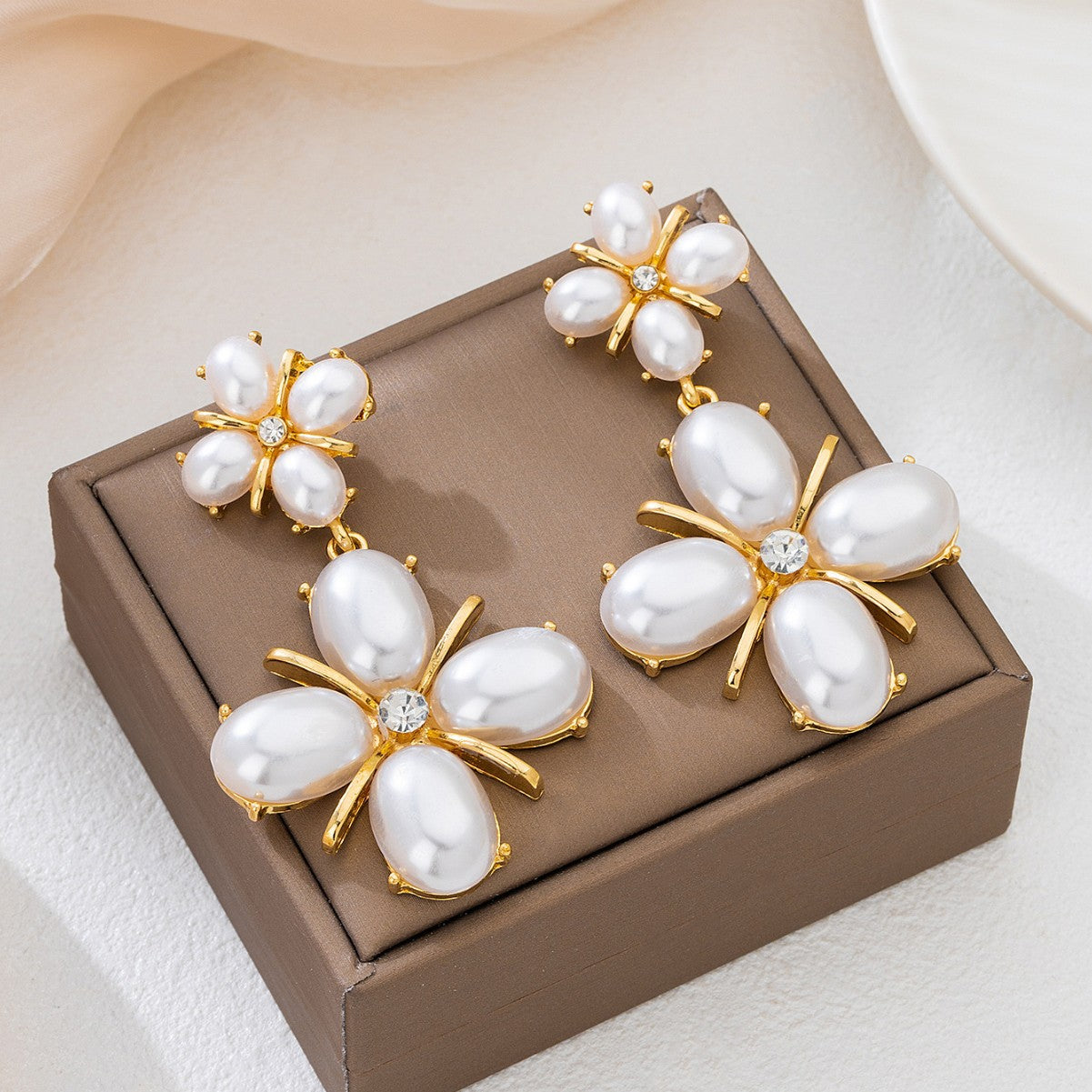 For Banquet Golden Earrings Featuring Elegant Flower Petal Design