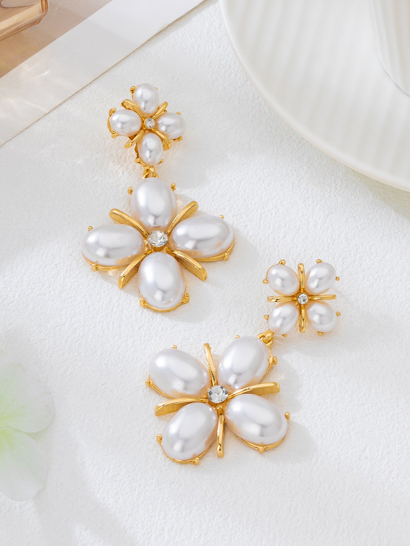 For Banquet Golden Earrings Featuring Elegant Flower Petal Design