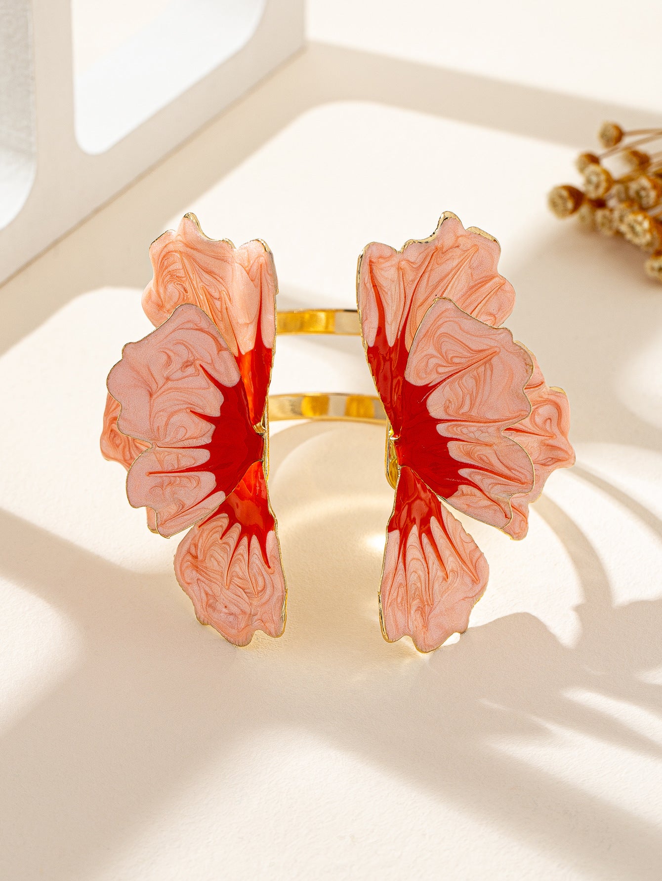 For Women Pink Flower Ombre Bangle Bracelet Featuring Elegant Floral Design
