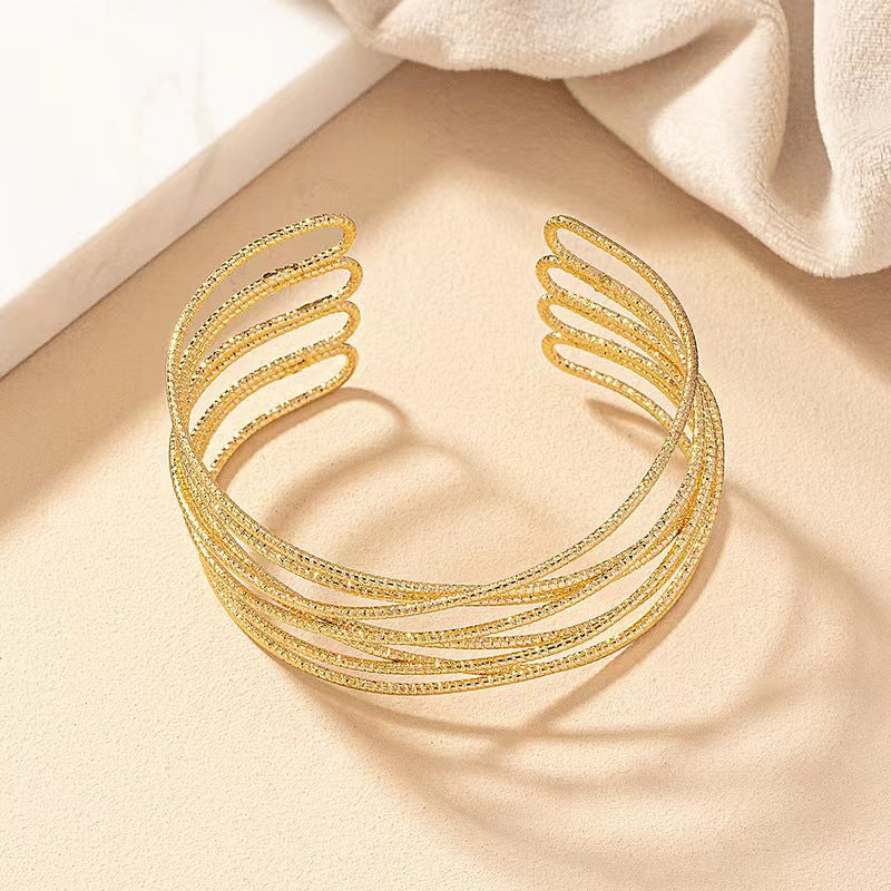 Novelty Geometric Gold Bangle For Stylish Accessories