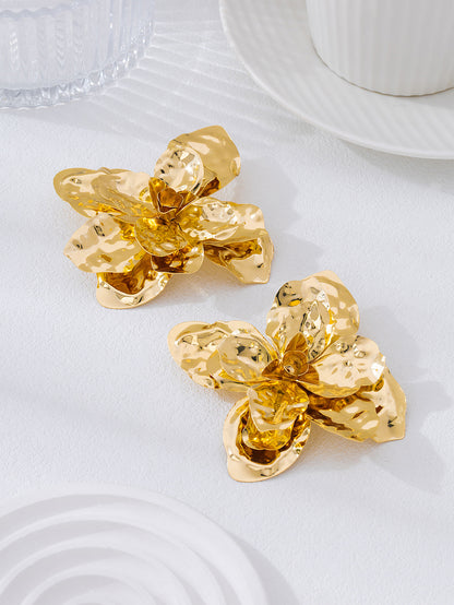 Pastoral Flower Stud Earrings With Gold Folds, Elegant Jewelry Accessories For Everyday Wear