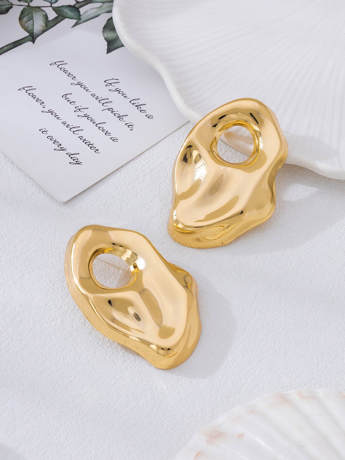 Exaggerated Irregular Stud Earrings For Women In Gold Alloy
