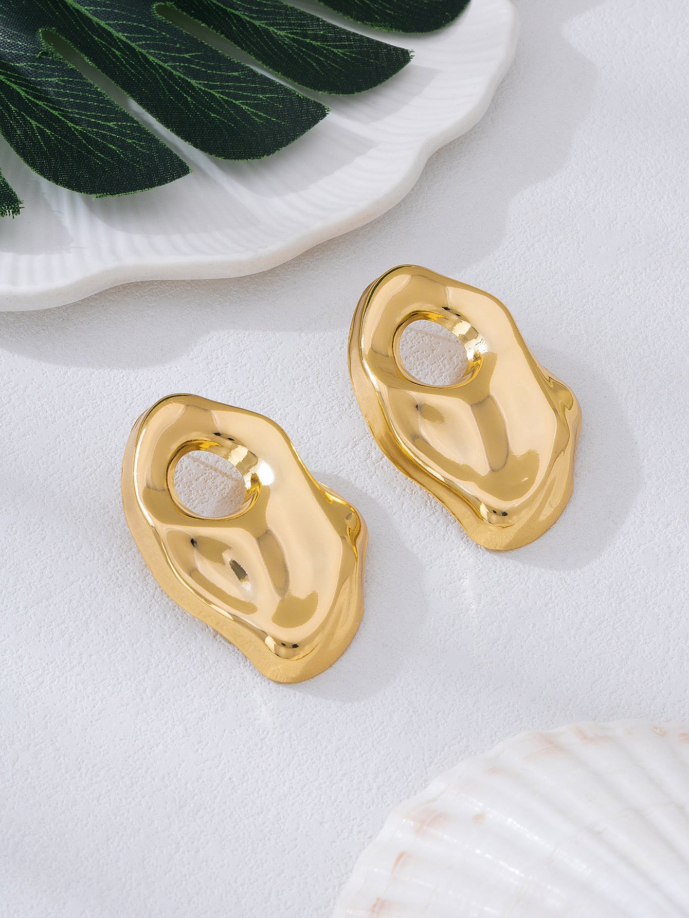 Exaggerated Irregular Stud Earrings For Women In Gold Alloy