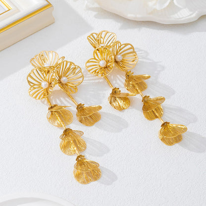 Pastoral Flower Tassel Petal Earrings For Women In Gold, 1 Pair