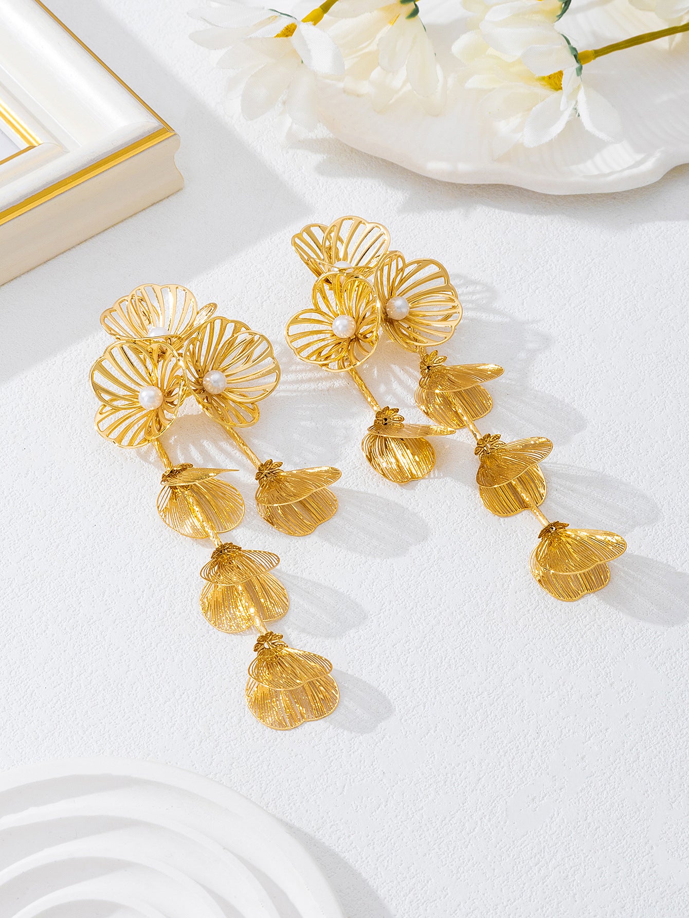 Pastoral Flower Tassel Petal Earrings For Women In Gold, 1 Pair