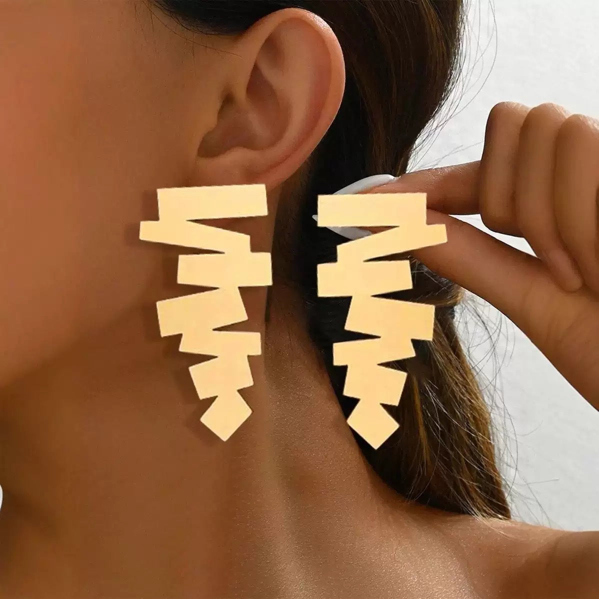 Geometric Gold Irregular Quadrilateral Stud Earrings For Unisex Fashion