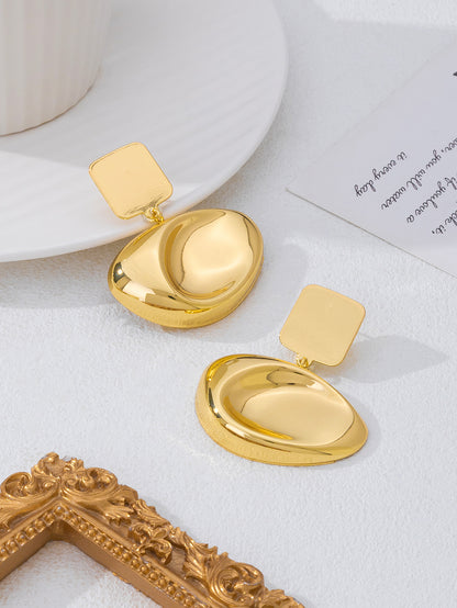 Round Pattern Gold Earrings For Elegant Style
