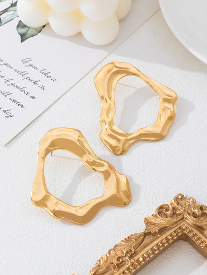 Exaggerated Geometric Stud Earrings For Women In Golden Tone