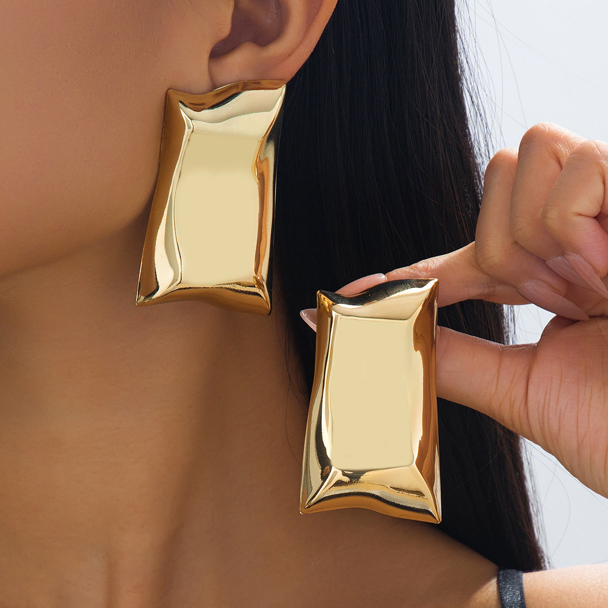Irregular Pattern Metal Earrings In Golden Color, Featuring Unique Rectangle Design For Stylish Wear