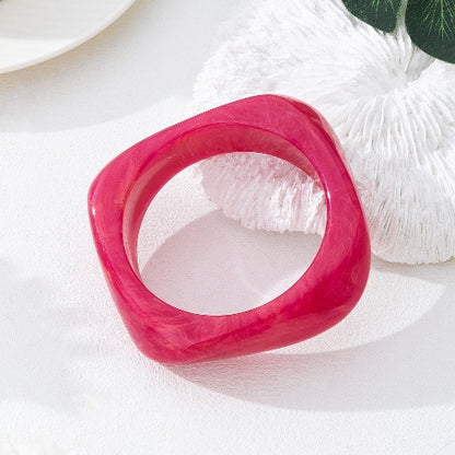 Ombre Bangle For Retro Style Available In Transparent And Yellow Colors