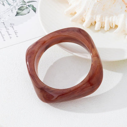 Ombre Bangle For Retro Style Available In Transparent And Yellow Colors