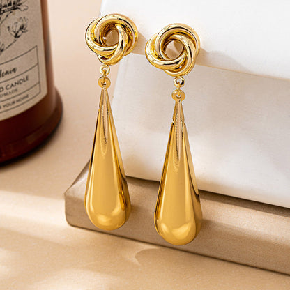 Exaggerated Water Droplets Drop Earrings In Golden For A Bold Statement