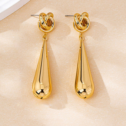 Exaggerated Water Droplets Drop Earrings In Golden For A Bold Statement