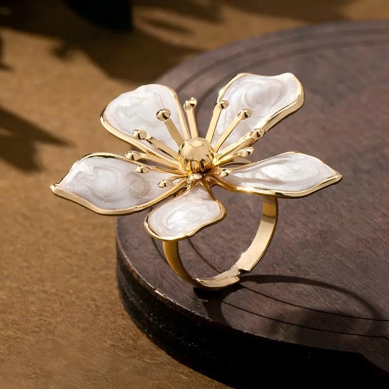 Flower Pattern Rings For Women Featuring Enamel Craftsmanship Available In White And Rose Red