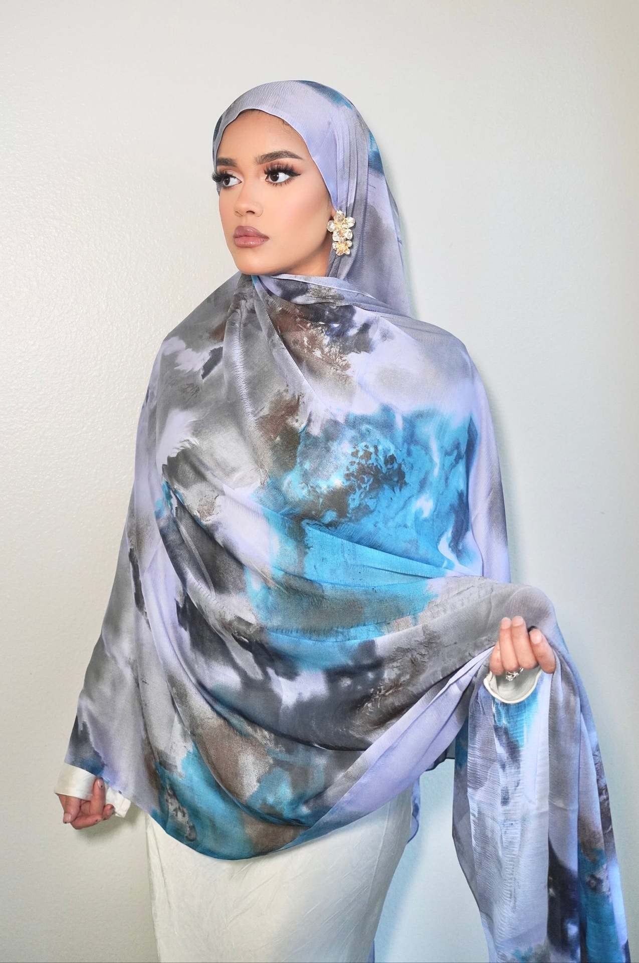 Silk Scarf Featuring Premium Silk Material, Elegant And Soft Kerchief For Stylish Accessories