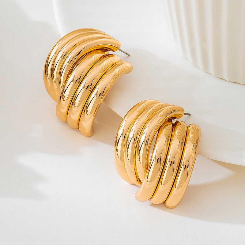Gold And Silver Alloy Stud Earrings For Everyday Wear, 1 Pair