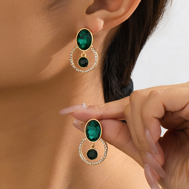 For Women Green Geometric Round Stud Earrings Featuring Electroplated Finish, Fashion Commuter Style From Qingdao, Spring