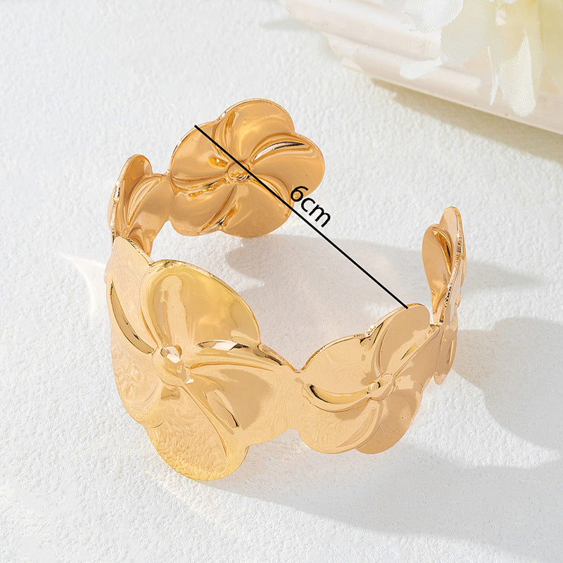 For Fashion Commute Electroplated Golden Flower Bangle Accessory, Spring , Lightweight 27g From Qingdao