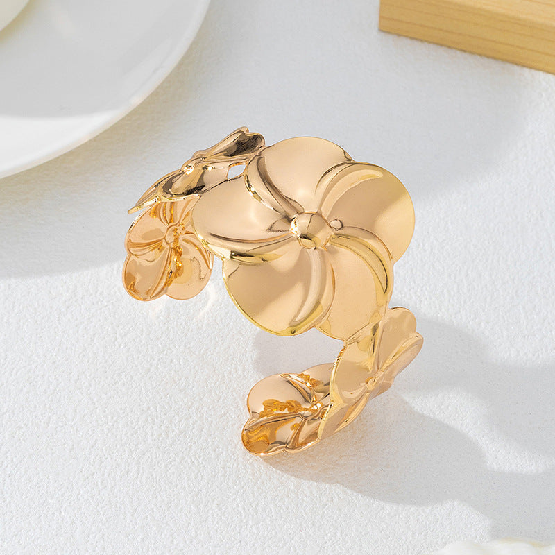 For Fashion Commute Electroplated Golden Flower Bangle Accessory, Spring , Lightweight 27g From Qingdao
