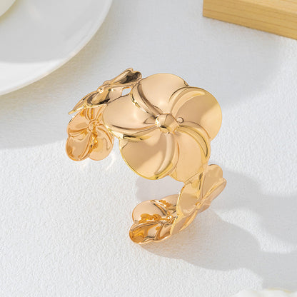 For Fashion Commute Electroplated Golden Flower Bangle Accessory, Spring , Lightweight 27g From Qingdao