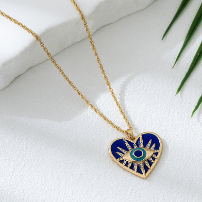Heart Shape Necklace In Gold Featuring Zinc Alloy Material With Enamel Craft For Elegant Style