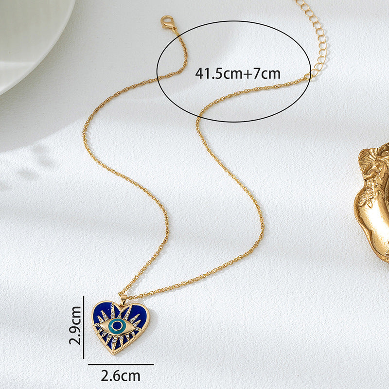Heart Shape Necklace In Gold Featuring Zinc Alloy Material With Enamel Craft For Elegant Style