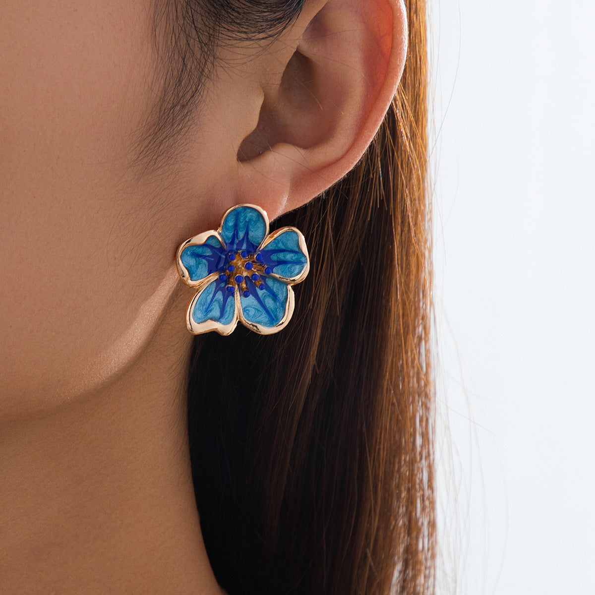 Elegant Retro Flower Enamel Stud Earrings For Women In Rose Red