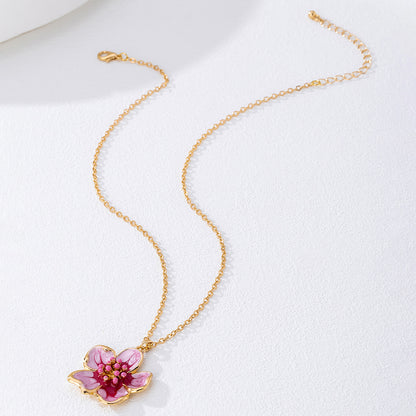 Flower Pendant Necklace In Zinc Alloy With Rose Red Enamel For Elegant Style
