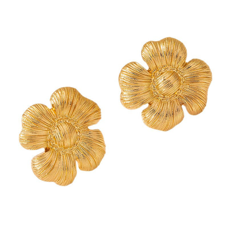 Flower Stud Earrings With Brushed Petal Design In Gold For Elegant Style