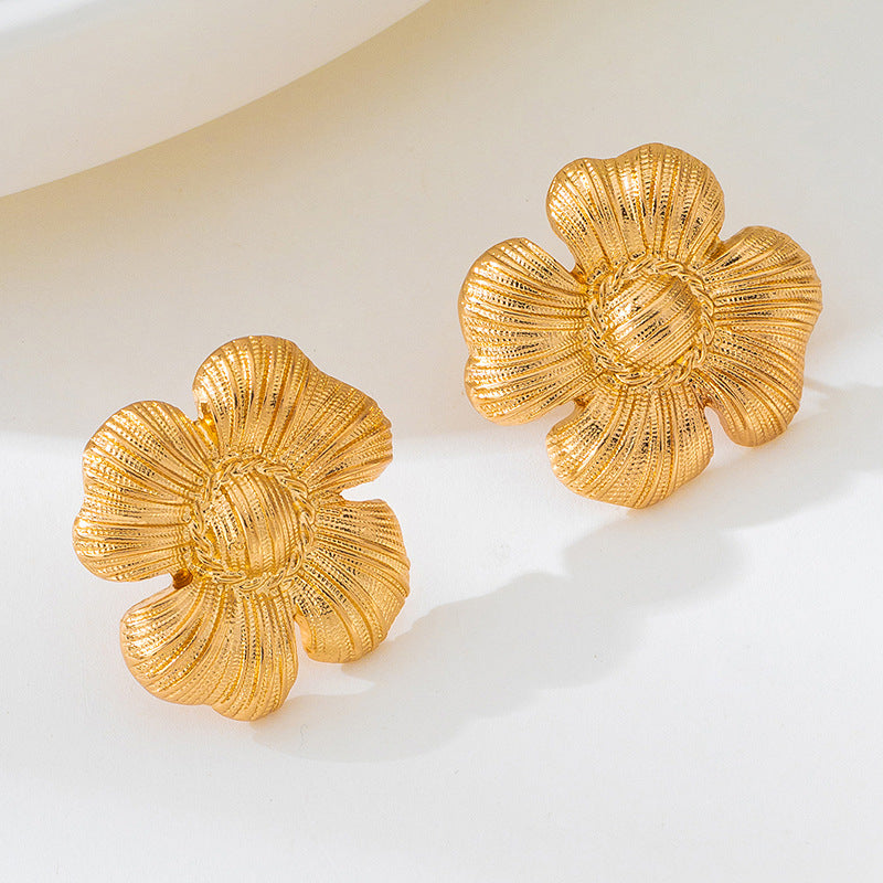 Flower Stud Earrings With Brushed Petal Design In Gold For Elegant Style