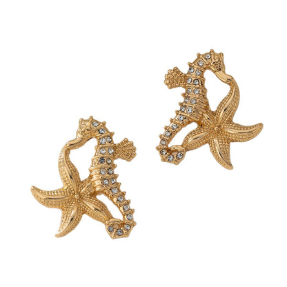 Starfish Stud Earrings In Gold Featuring Durable Titanium Steel For Elegant Ocean-Inspired Style