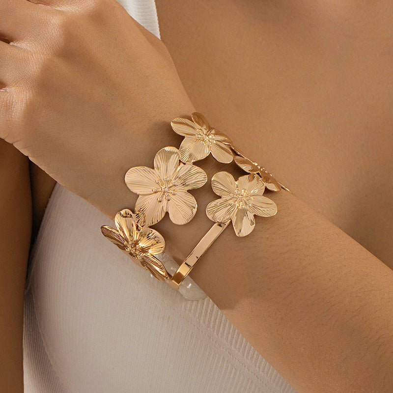 Flower Pattern Bangle In Gold, For Elegant Style And Everyday Wear