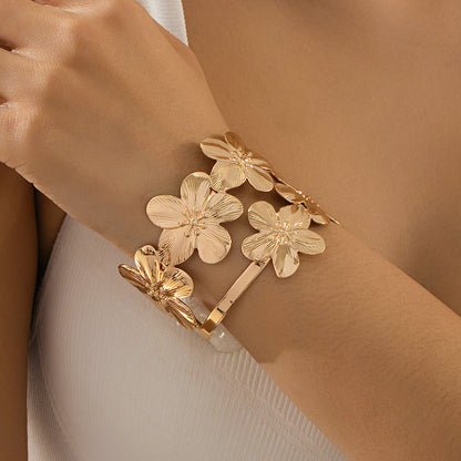 Flower Pattern Bangle In Gold, For Elegant Style And Everyday Wear