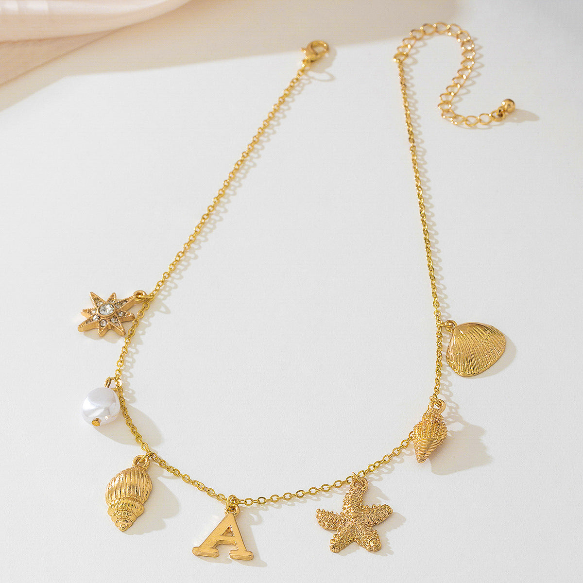 Beach Artificial Pearl Starfish Shell Necklace For Women Vintage Vacation Jewelry Zinc Alloy Beaded Necklace Vacation Accessories