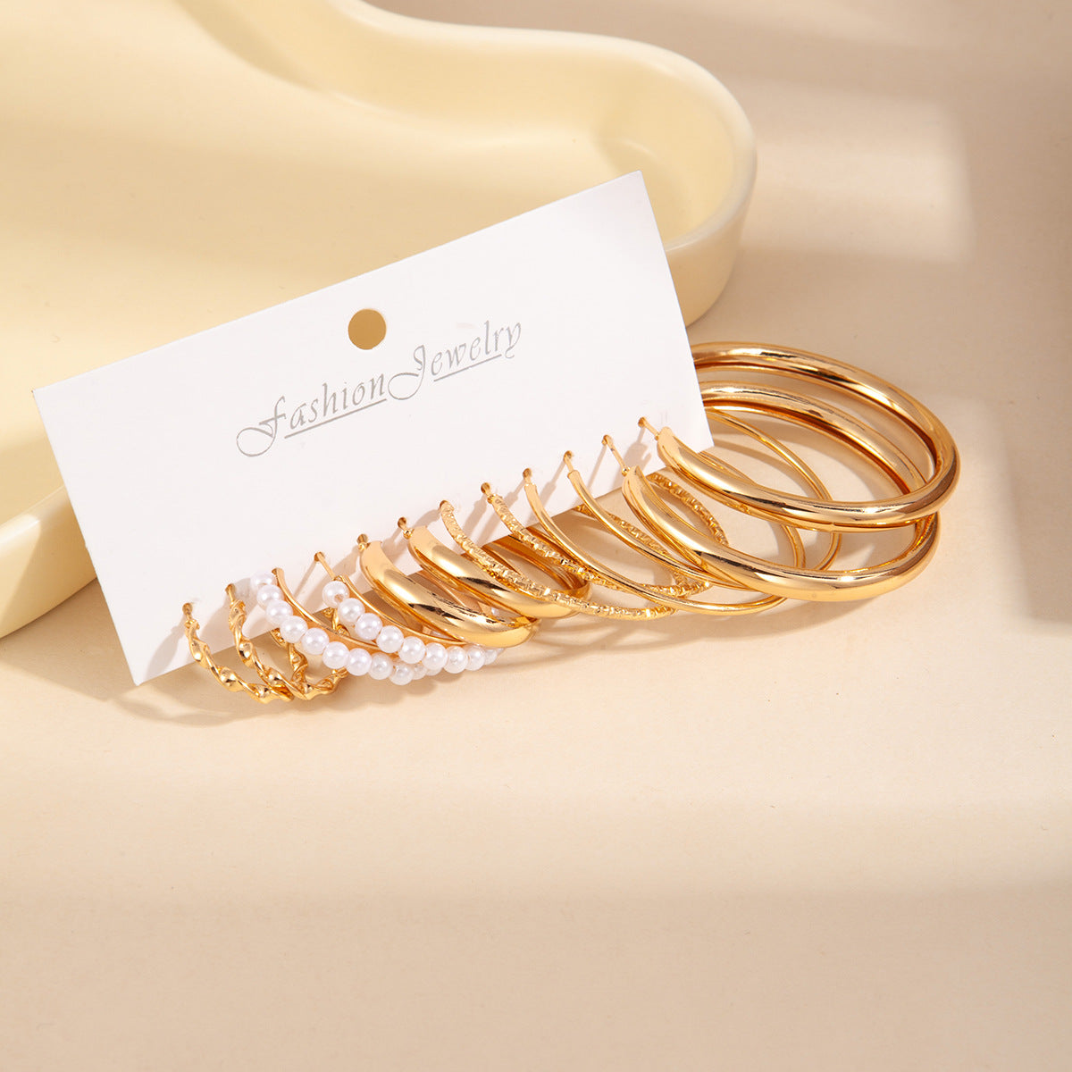 C Shape Earrings For Women In Golden Color, 1 Set