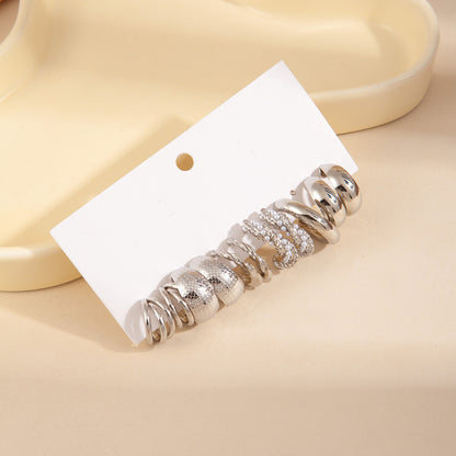 C Shape Earrings For Women In Golden Color, 1 Set