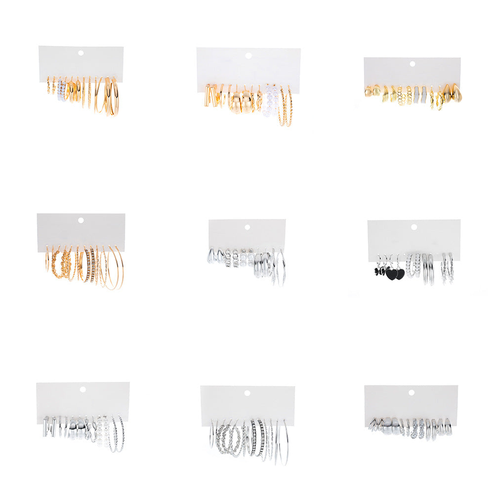 C Shape Earrings For Women In Golden Color, 1 Set