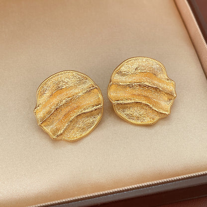 Round Pattern Alloy Stud Earrings For Women In Elegant Golden Color