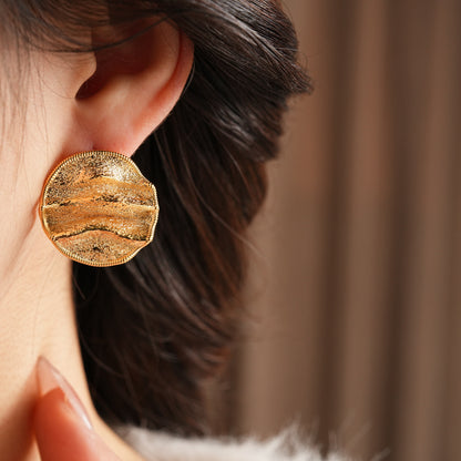 Round Pattern Alloy Stud Earrings For Women In Elegant Golden Color