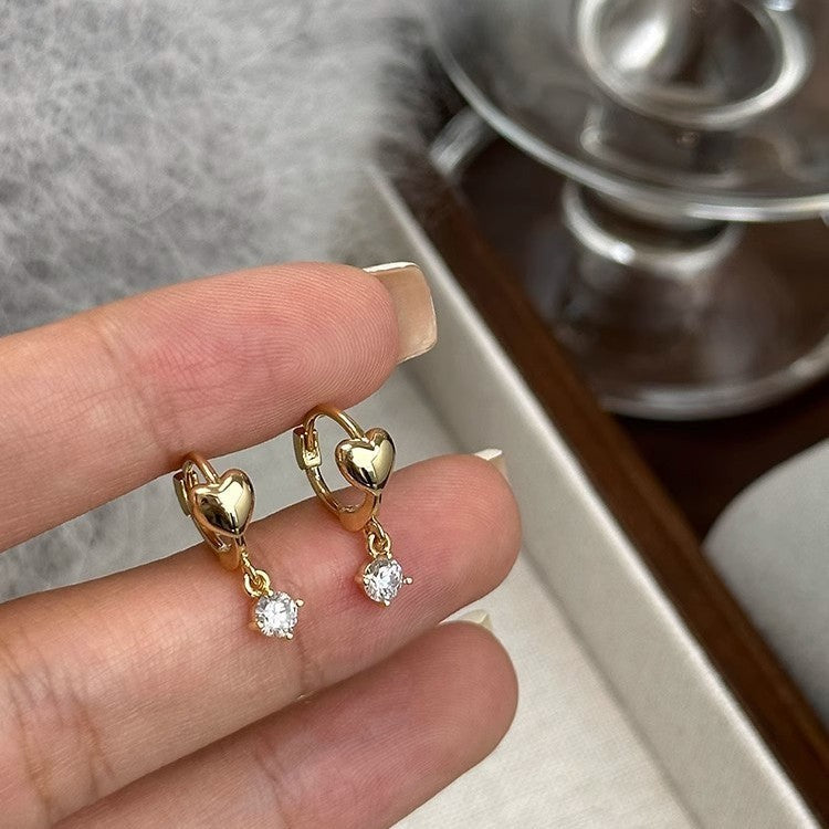 Sweet Heart Shape Earrings For Women In Copper Stud Design, Silver Color