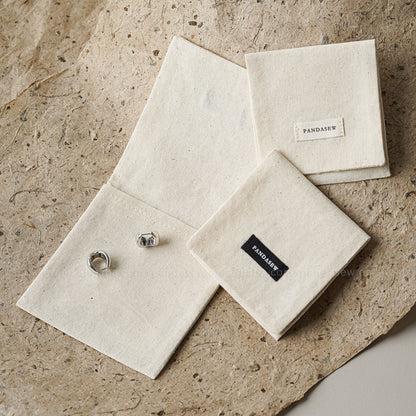 1 Piece Cotton Jewelry Packaging Bag In Beige For Elegant Jewelry Storage