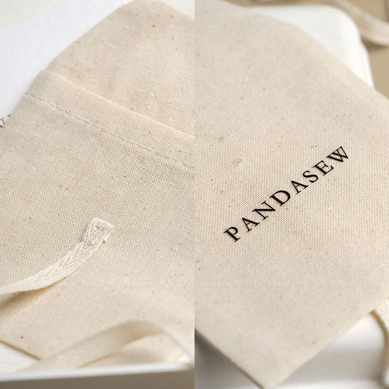 Cotton Jewelry Packaging Bags In Beige For Elegant And Eco-Friendly Jewelry Storage