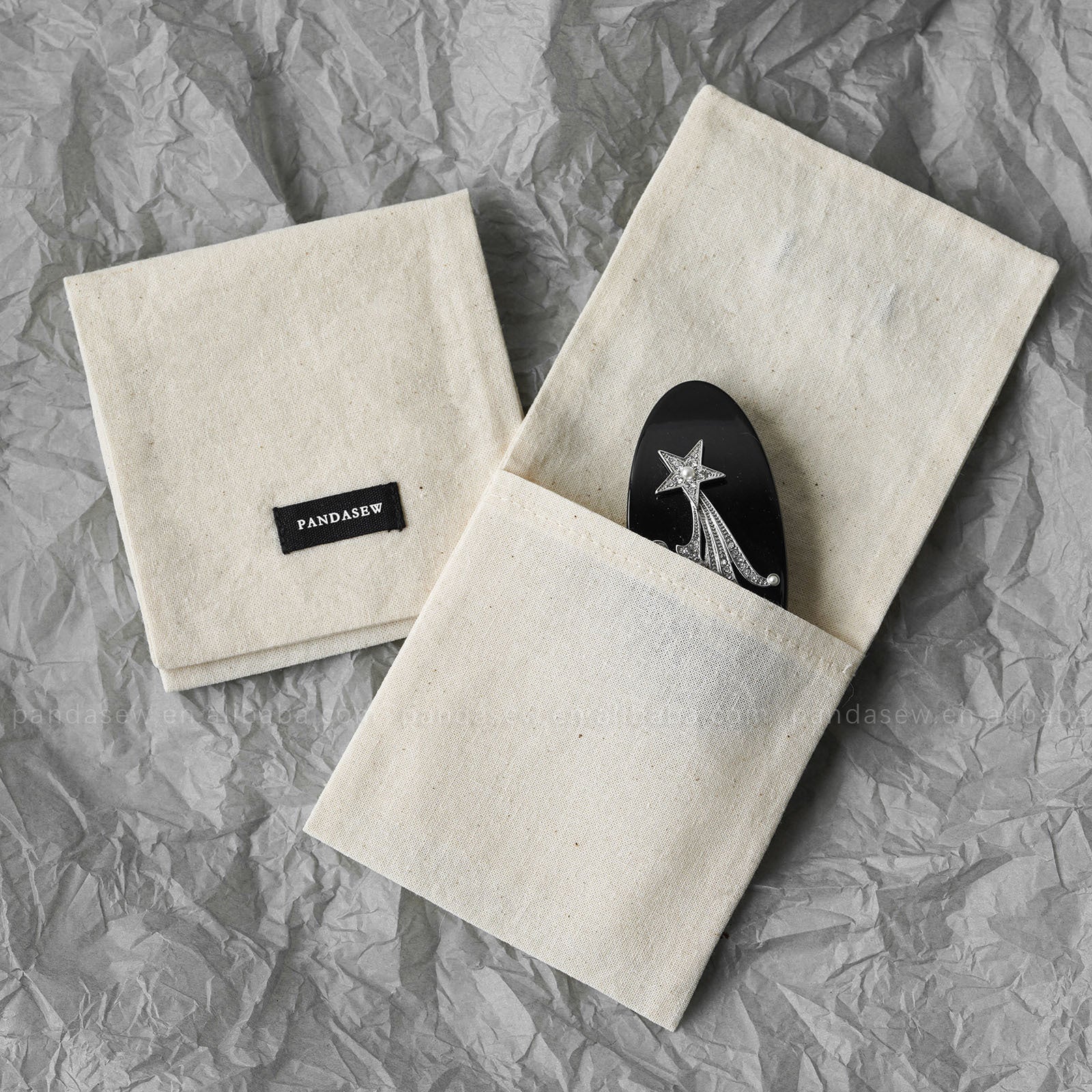 1 Piece Cotton Jewelry Packaging Bag In Beige For Elegant Jewelry Storage