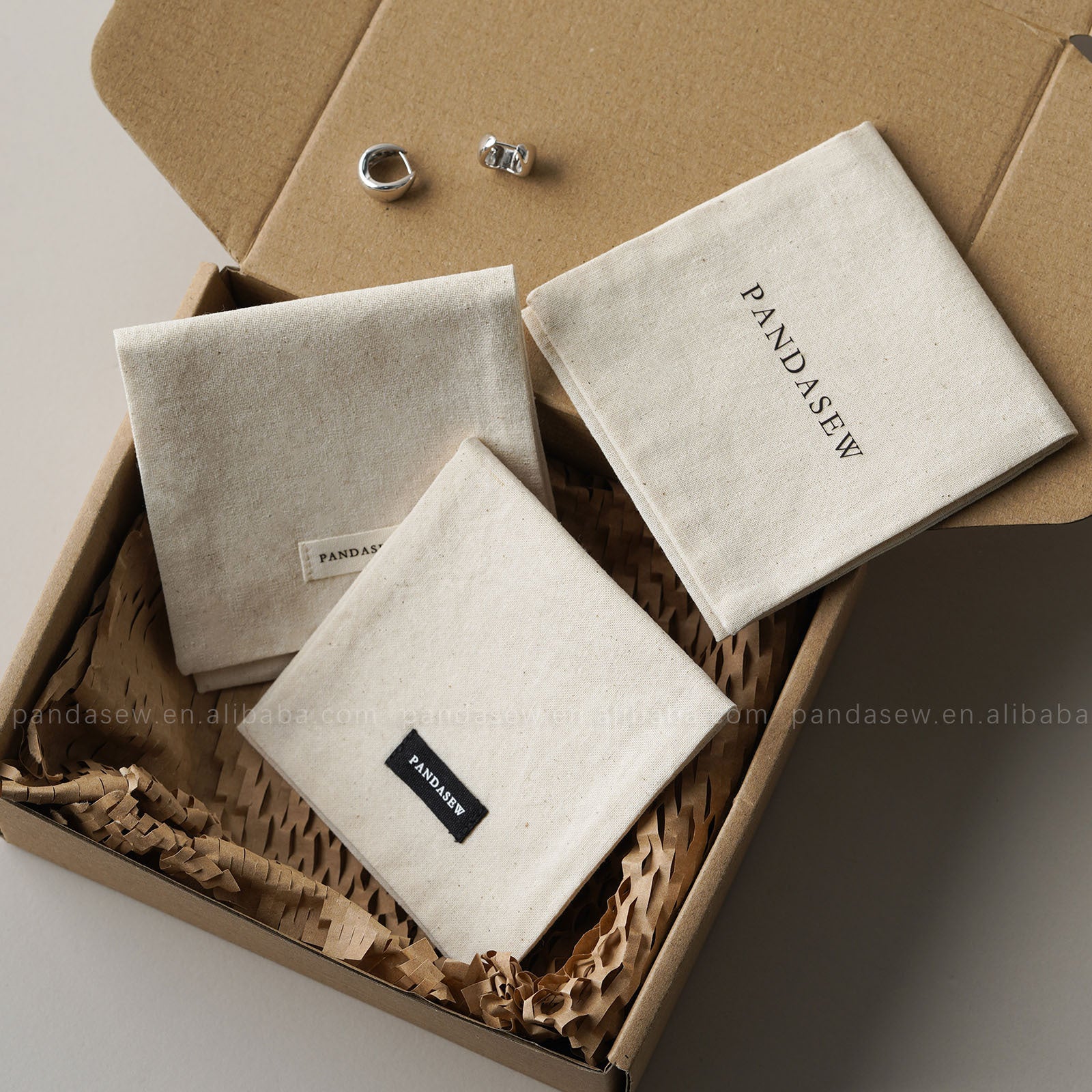 1 Piece Cotton Jewelry Packaging Bag In Beige For Elegant Jewelry Storage