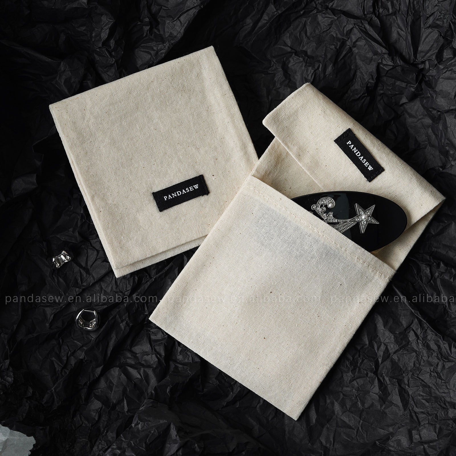 1 Piece Cotton Jewelry Packaging Bag In Beige For Elegant Jewelry Storage