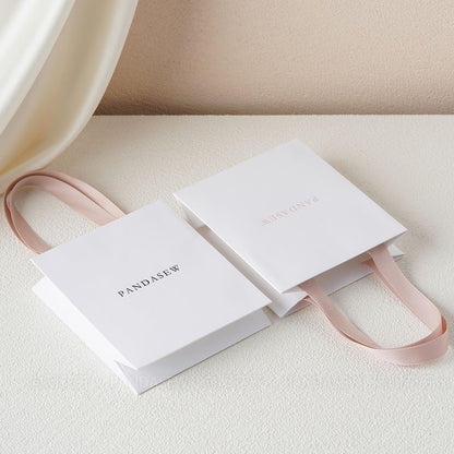 White Paper Jewelry Packaging Box Featuring Durable Material For Elegant Presentation