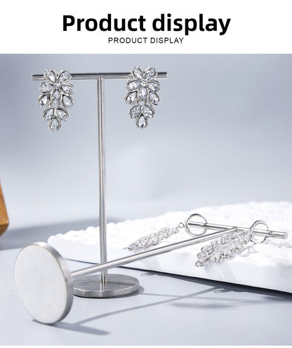 1 Piece Metal Jewelry Rack In Silver For Stylish And Durable Accessories Display