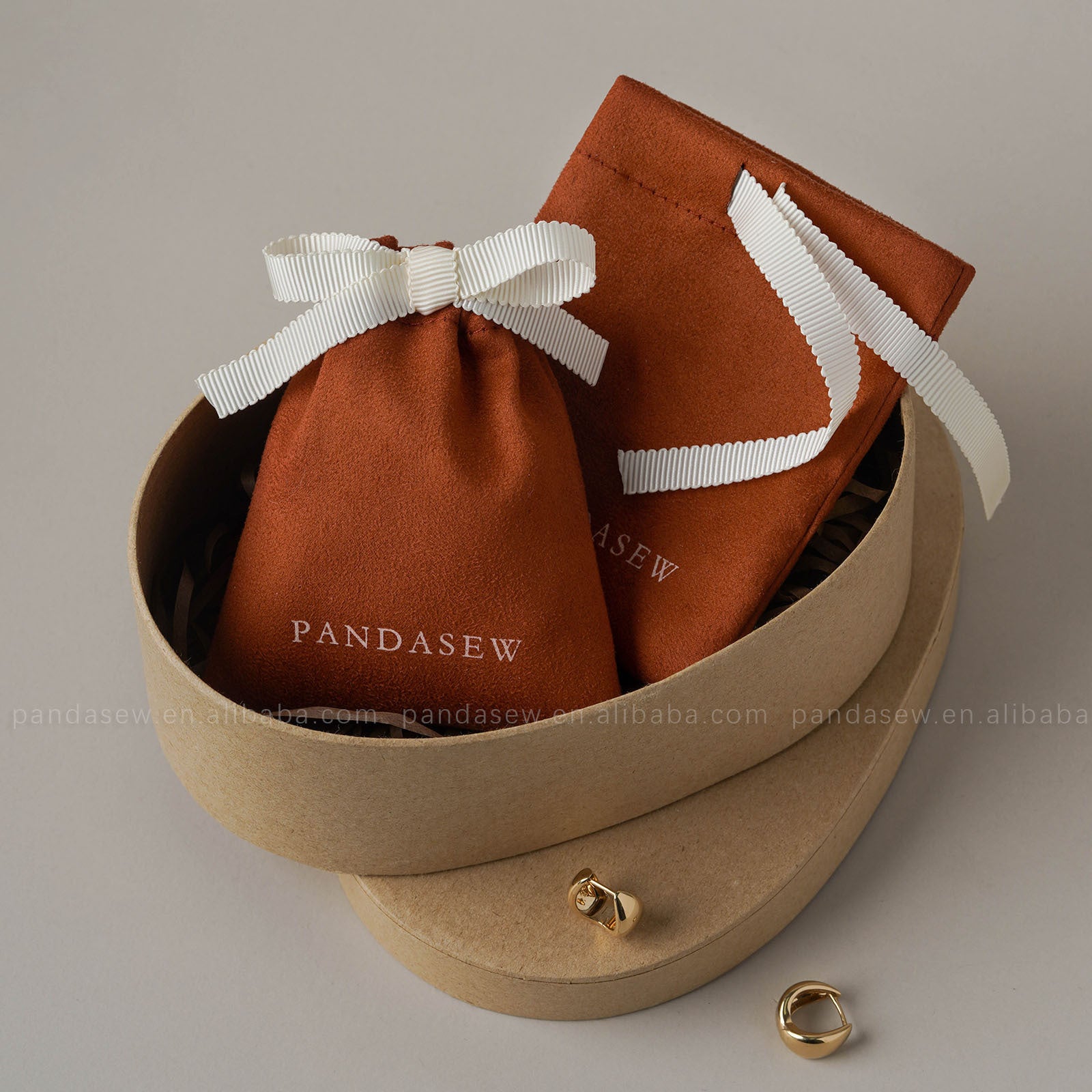Flannel Jewelry Packaging Bag, Soft And Durable Material For Secure Storage